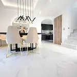 Royal View