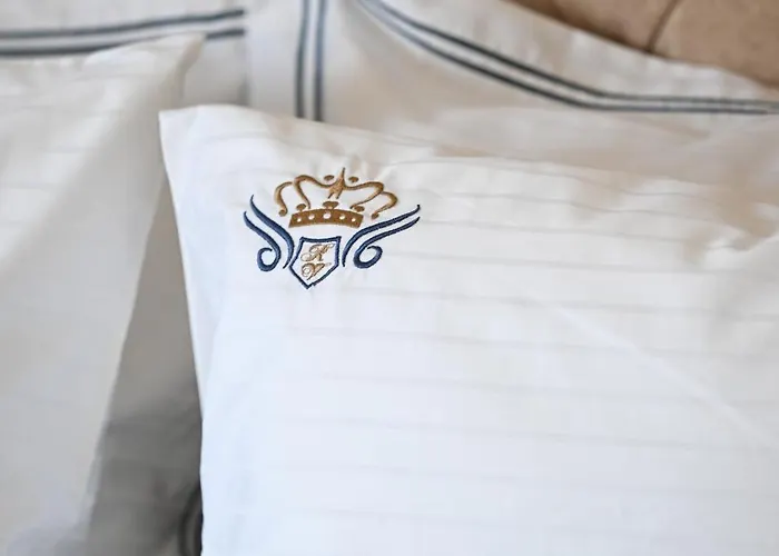 Royal View Καναπίτσα