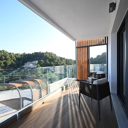 וילה Royal View *